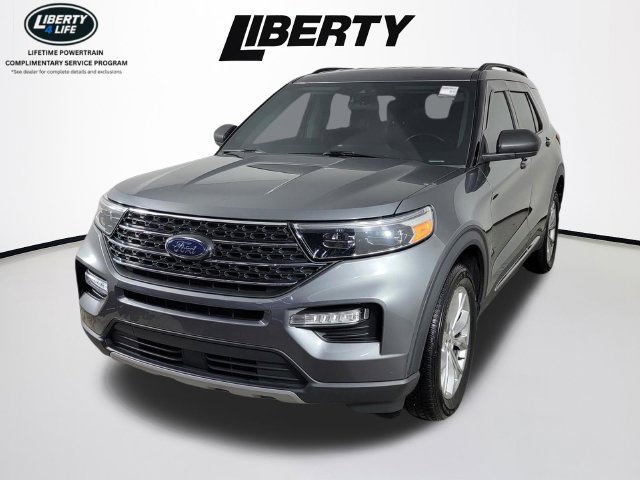 Certified 2023 Ford Explorer XLT w/ Equipment Group 202A AWD/4WD image 9