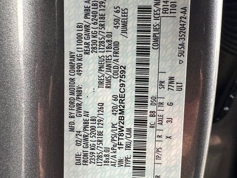 Used 2024 Ford F250 Platinum w/ Tremor Off-Road Package image 30