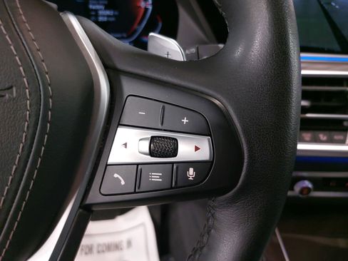 Used 2022 BMW X5 xDrive40i w/ Parking Assistance Package image 20