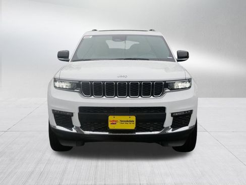 New 2025 Jeep Grand Cherokee L Limited w/ Luxury Tech Group II image 2