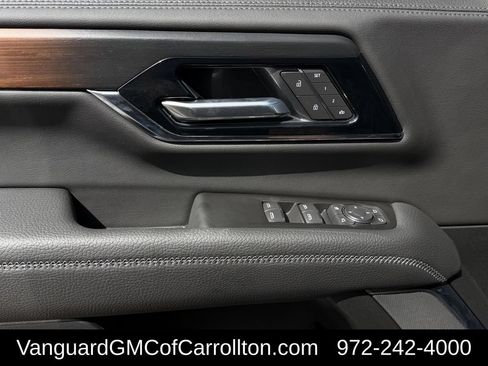 New 2026 GMC Yukon Denali w/ Denali Reserve Package AWD/4WD image 21