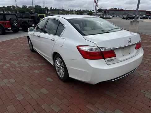Used 2014 Honda Accord EX image 7