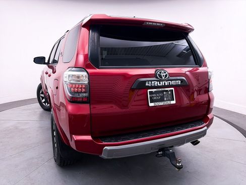 Used 2019 Toyota 4Runner TRD Off-Road Premium image 4