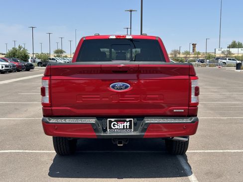 Used 2021 Ford F150 Lariat w/ Equipment Group 502A High AWD/4WD image 4