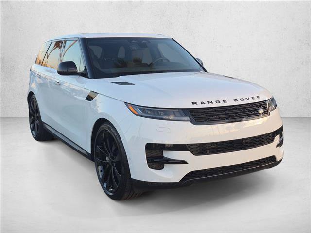 Used 2026 Land Rover Range Rover Sport SE AWD/4WD image 3