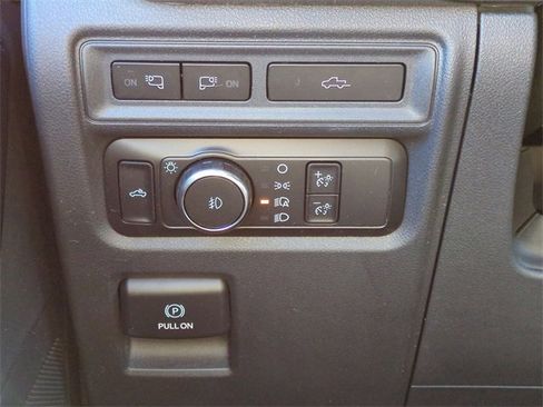 Used 2022 Ford F150 XLT w/ Equipment Group 302A High image 21