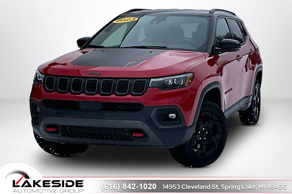 Used 2023 Jeep Compass Trailhawk w/ Trailhawk Elite Group AWD/4WD image 1