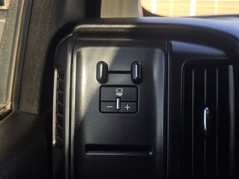 Used 2018 Chevrolet Silverado 2500 W/T w/ WT Convenience Package image 21