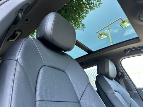 Certified 2026 Porsche Cayenne AWD/4WD image 18