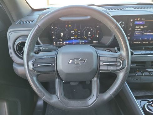Used 2024 Chevrolet Colorado Trail Boss image 18