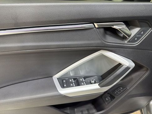 Used 2022 Audi Q3 2.0T Premium Plus image 14