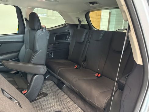 Used 2025 Subaru Ascent Premium AWD/4WD image 15
