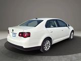 Used 2010 Volkswagen Jetta SEL image 6