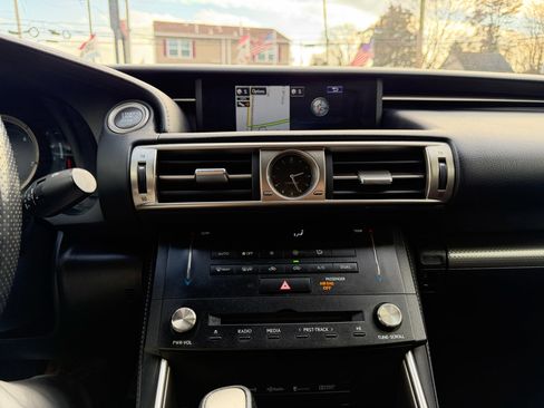 Used 2016 Lexus IS 350 AWD image 16