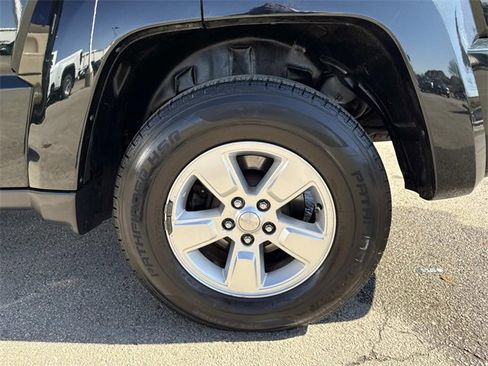 Used 2012 Jeep Liberty Sport w/ Popular Equipment Group image 31