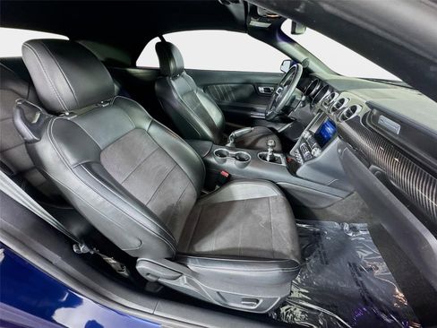 Used 2019 Ford Mustang GT Premium w/ Carbon Sport Interior Package RWD image 24