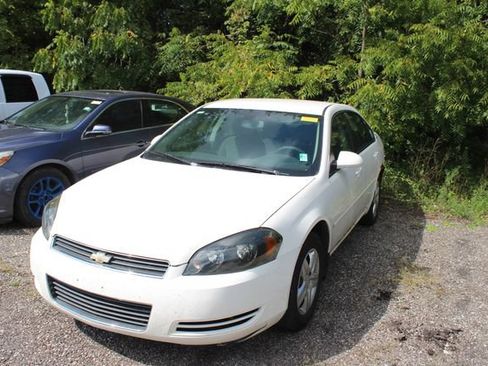 Used 2008 Chevrolet Impala LS FWD image 3