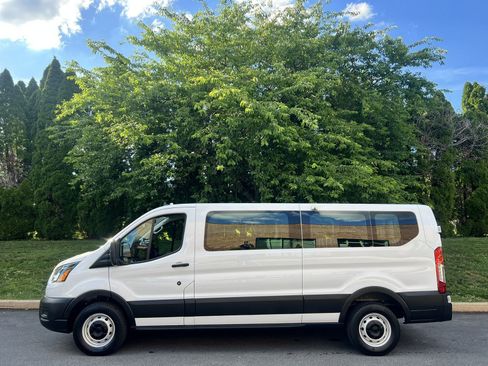Used 2024 Ford Transit 350 XL RWD image 28