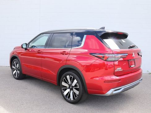 New 2025 Mitsubishi Outlander SEL image 39