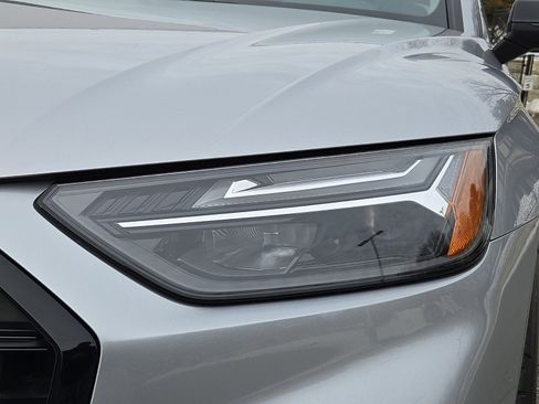 Used 2023 Audi Q5 2.0T Premium Plus w/ Premium Plus Package image 9