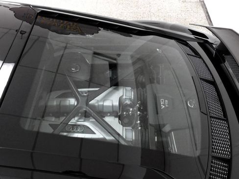 Used 2023 Audi R8 V10 performance AWD/4WD image 30