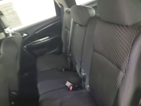 Used 2016 Dodge Journey SE image 38