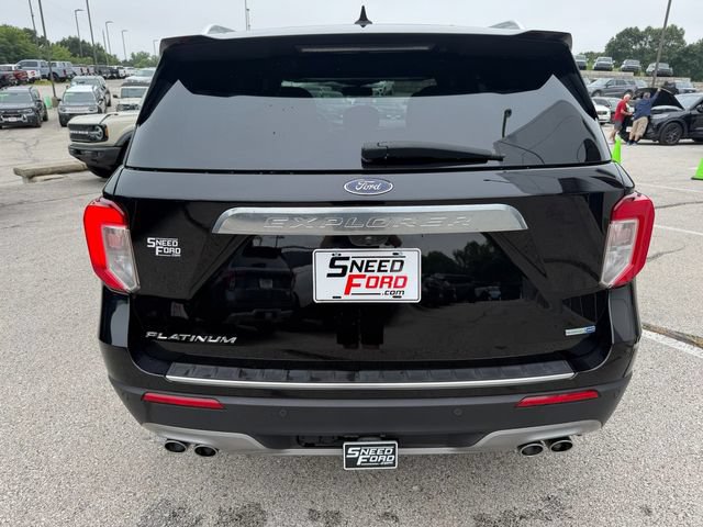 Used 2020 Ford Explorer Platinum w/ Premium Technology Package AWD/4WD image 6