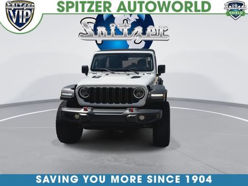 Used 2024 Jeep Wrangler Unlimited Rubicon w/ XTREMEE 35" Tire Package AWD/4WD image 4