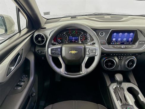 Used 2021 Chevrolet Blazer LT image 21