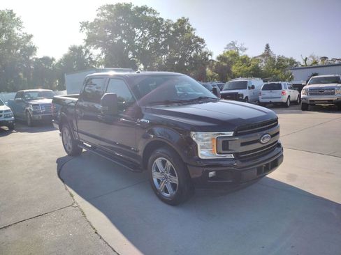 Used 2018 Ford F150 XLT w/ Equipment Group 302A Luxury image 3