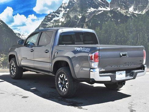 Used 2023 Toyota Tacoma TRD Off-Road image 9