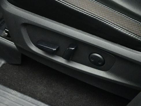 Used 2024 Nissan Pathfinder SL image 53