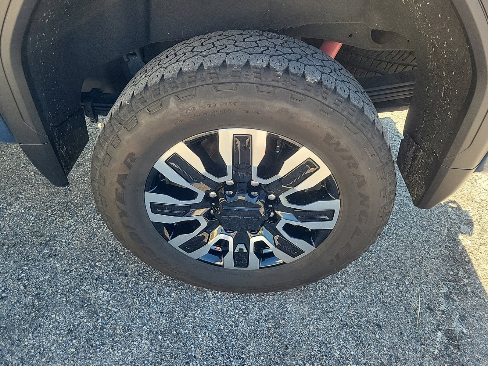 Used 2025 GMC Sierra 2500 Denali Ultimate AWD/4WD image 8