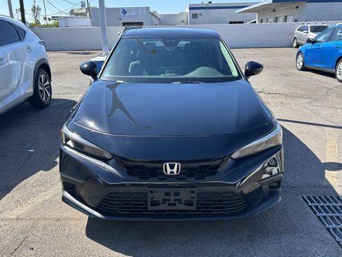 Certified 2024 Honda Civic EX-L image 3