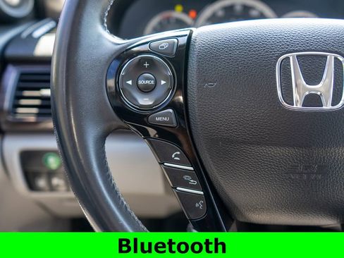 Used 2016 Honda Accord Touring image 21