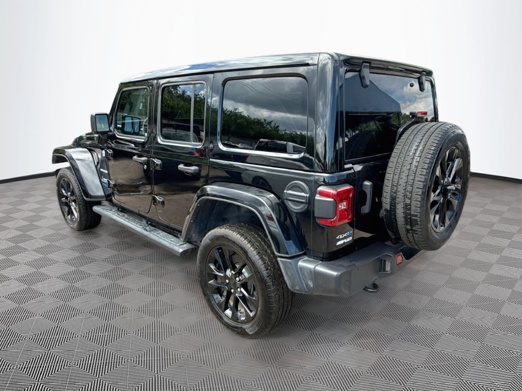 Certified 2021 Jeep Wrangler Unlimited Sahara w/ Cold Weather Group AWD/4WD image 7