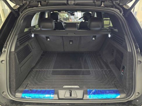 New 2026 Land Rover Range Rover Sport Dynamic SE AWD/4WD image 14