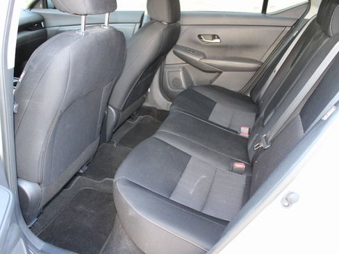 Used 2022 Nissan Sentra SV w/ All-Weather Package image 5