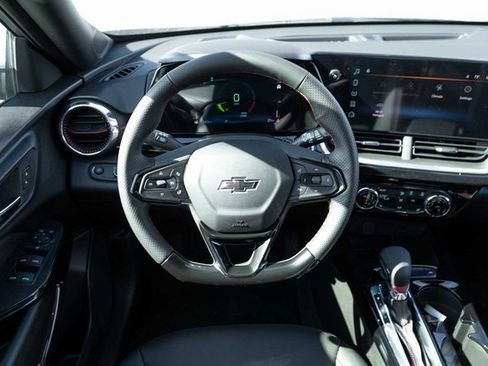 New 2026 Chevrolet Trax RS w/ Driver Confidence Package image 16