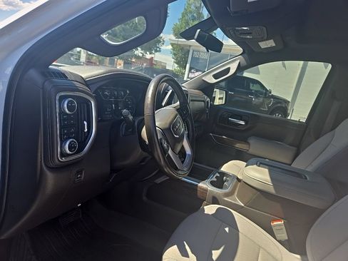 Used 2020 GMC Sierra 1500 Elevation w/ Elevation Value Package AWD/4WD image 12