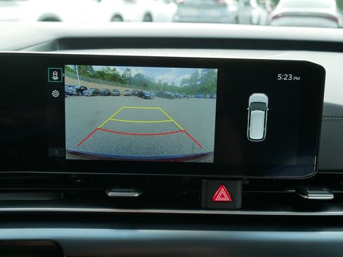 Certified 2026 Kia Carnival FWD image 27
