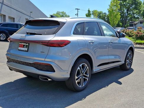 New 2026 Audi Q5 Premium AWD/4WD image 17