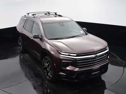 New 2025 Chevrolet Traverse High Country