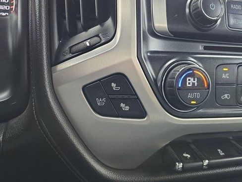 Used 2014 GMC Sierra 1500 SLT w/ SLT Crew Cab Value Package image 31