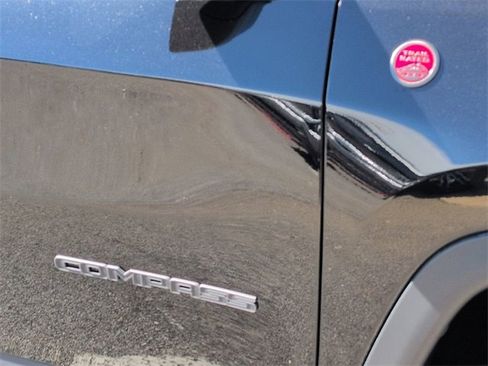 New 2026 Jeep Compass Trailhawk image 12