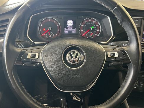 Used 2019 Volkswagen Jetta SE FWD image 21