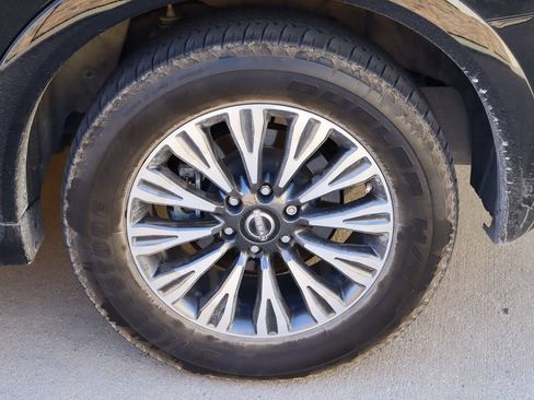 Used 2022 Nissan Armada SL w/ Midnight Edition Package RWD image 32