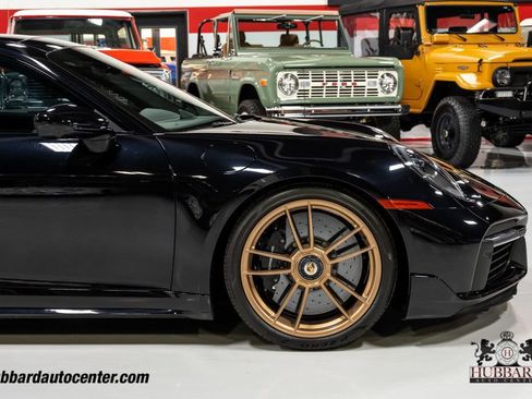 Used 2022 Porsche 911 GT3 RS image 32