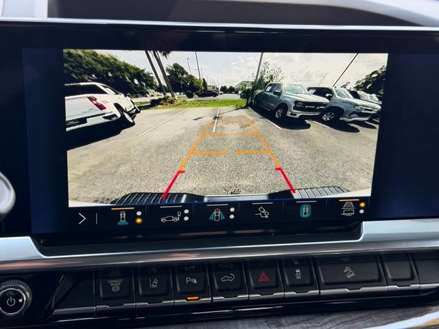 Used 2025 Chevrolet Silverado 2500 LTZ w/ LTZ Premium Package AWD/4WD image 28
