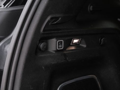 Used 2022 Jeep Grand Cherokee L Limited AWD/4WD image 67